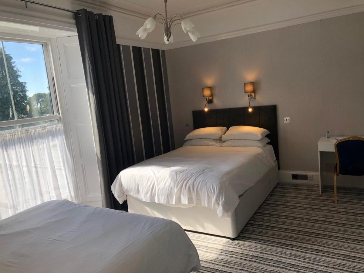 Lowenac Hotel Camborne Extérieur photo