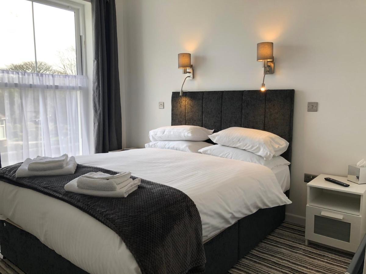 Lowenac Hotel Camborne Extérieur photo