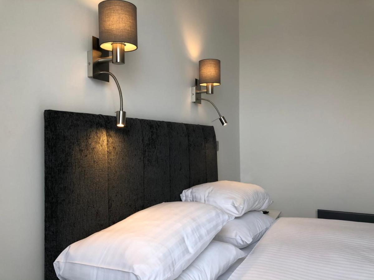 Lowenac Hotel Camborne Extérieur photo
