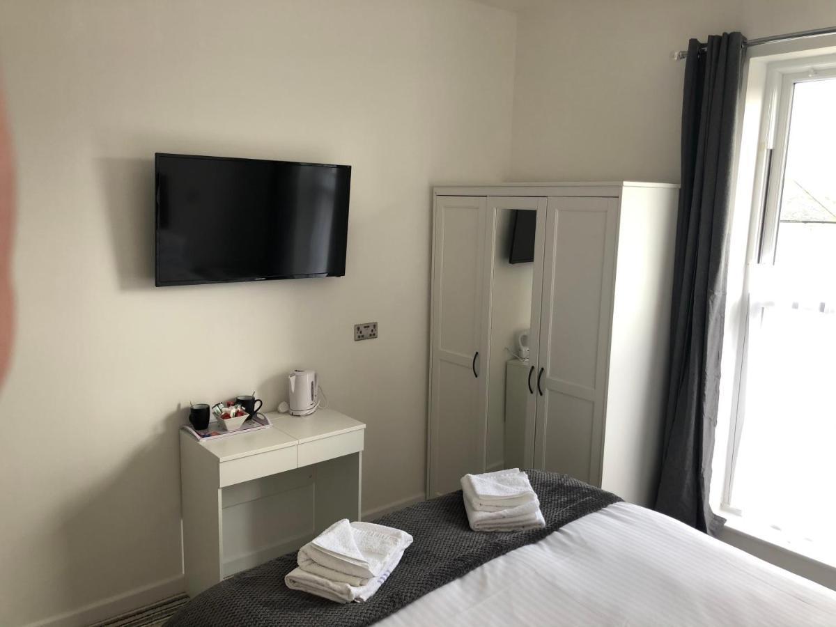 Lowenac Hotel Camborne Extérieur photo